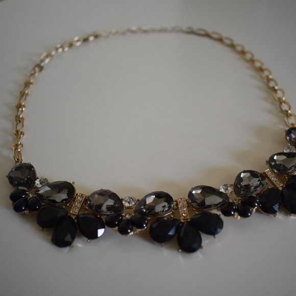 JCrew Black/Dark Grey & Gold Statement Necklace | Excellent Condition - Picture 5 of 6